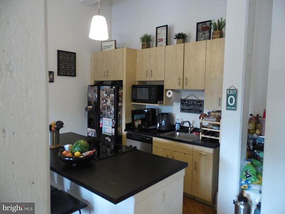 4th image of 200 Lincoln Ave Suite 215