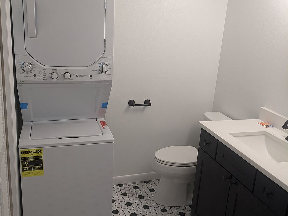 1st image of 9262 W 87th Pl #B