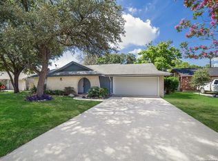5138 Las Campanas St, San Antonio, TX 78233