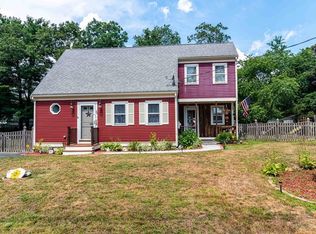 22 Repose Ln, Wareham, MA 02571