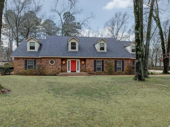 7 Dreyer Pl, Texarkana, TX 75503