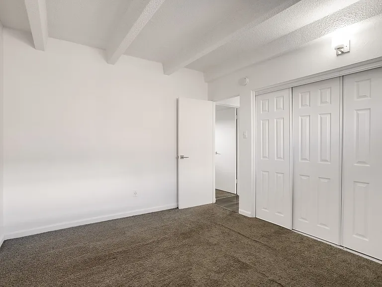 1600 S Albion — Photo 38