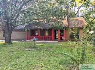 214 Quail Rd, Richmond Hill, GA 31324