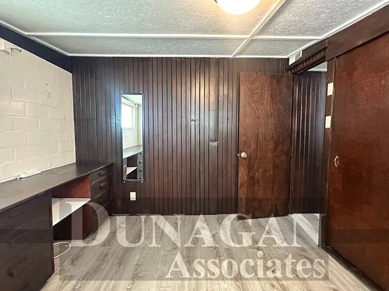 505 N Halagueno St #B — Photo 4