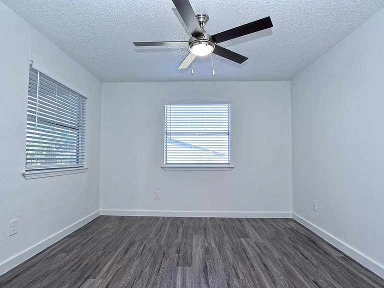 Terrain Apartments — Photo 16