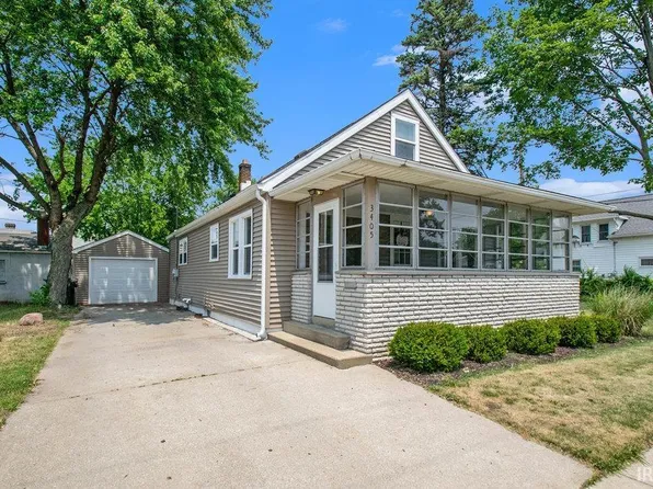 3405 Pleasant St, South Bend, IN 46615