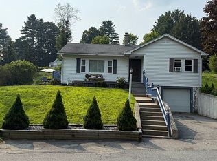 25 Ridge View Rd, White River Junction, VT 05001