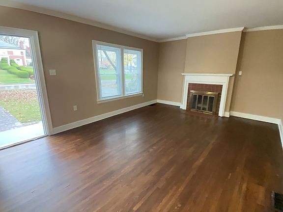 2nd image of 2711 Central Ave