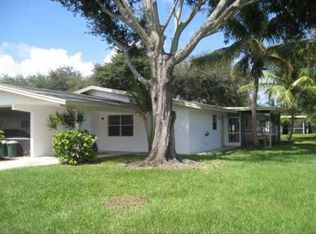 4275 Golfers Cir E, Palm Beach Gardens, FL 33410