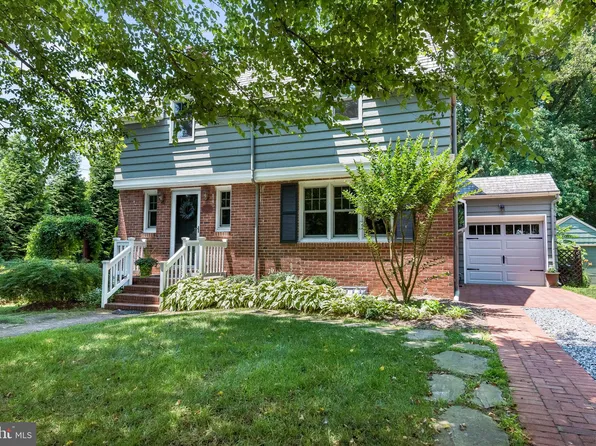 214 S Cherry Grove Ave, Annapolis, MD 21401