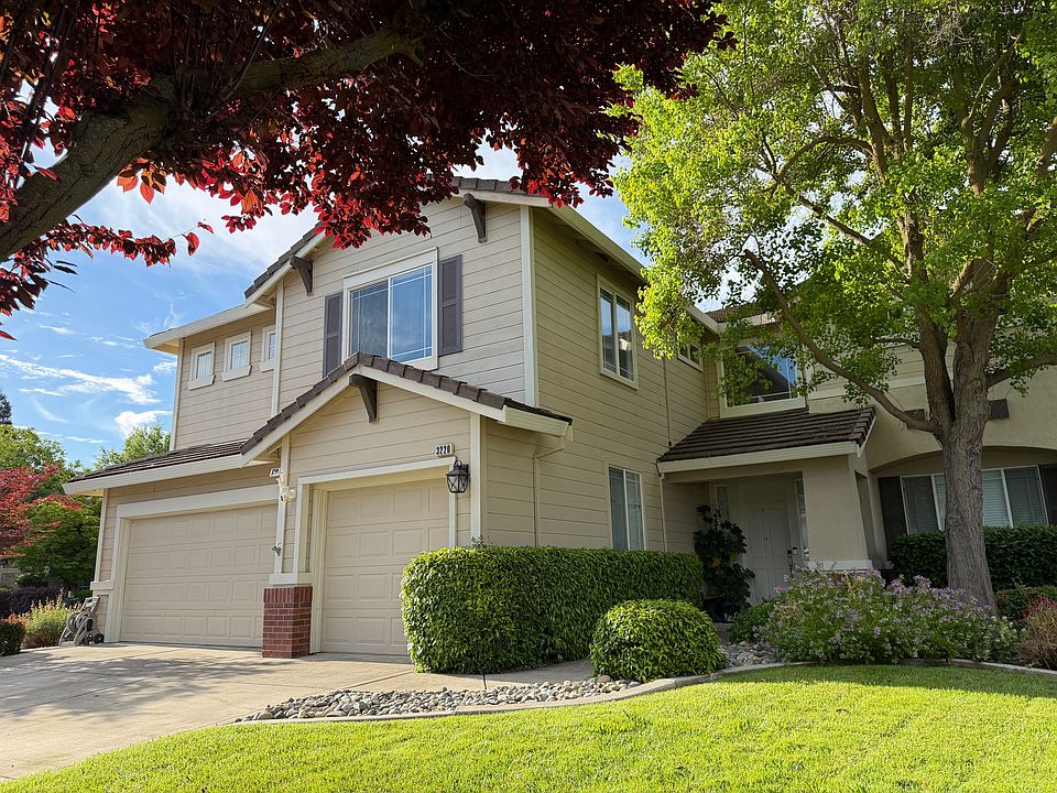 1st image of 3220 Bridlevail Ct
