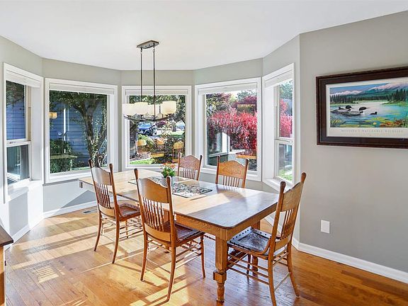 4th image of 3417 E Tara Dr