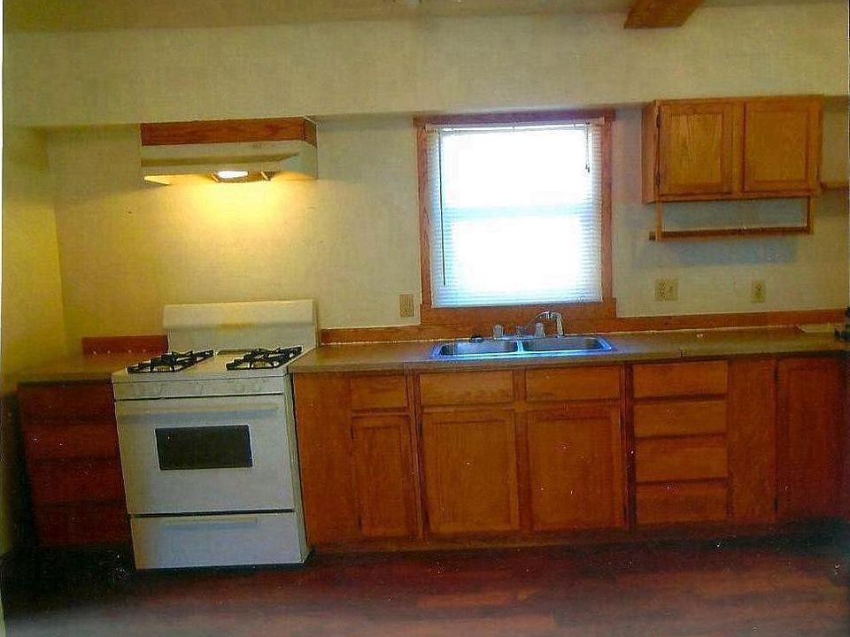 Nice kitchen!