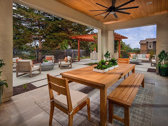 Plan 6 Model Home Backyard