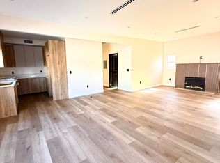11650 Kittridge St, North Hollywood, CA 91606