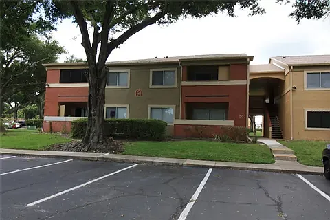 660 Kenwick Cir — Photo 1