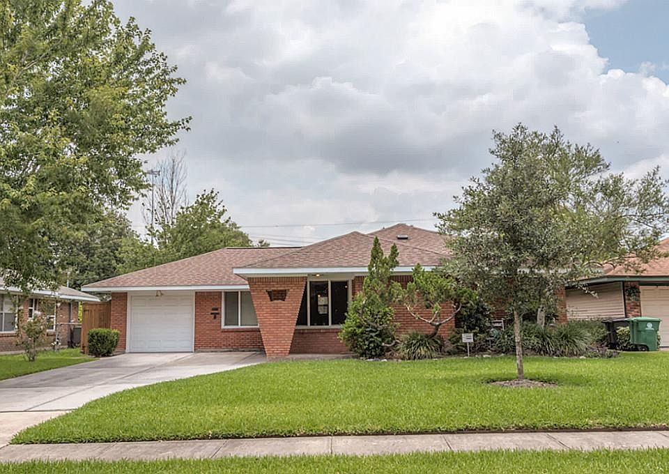 1st image of 4122 Sarong Dr