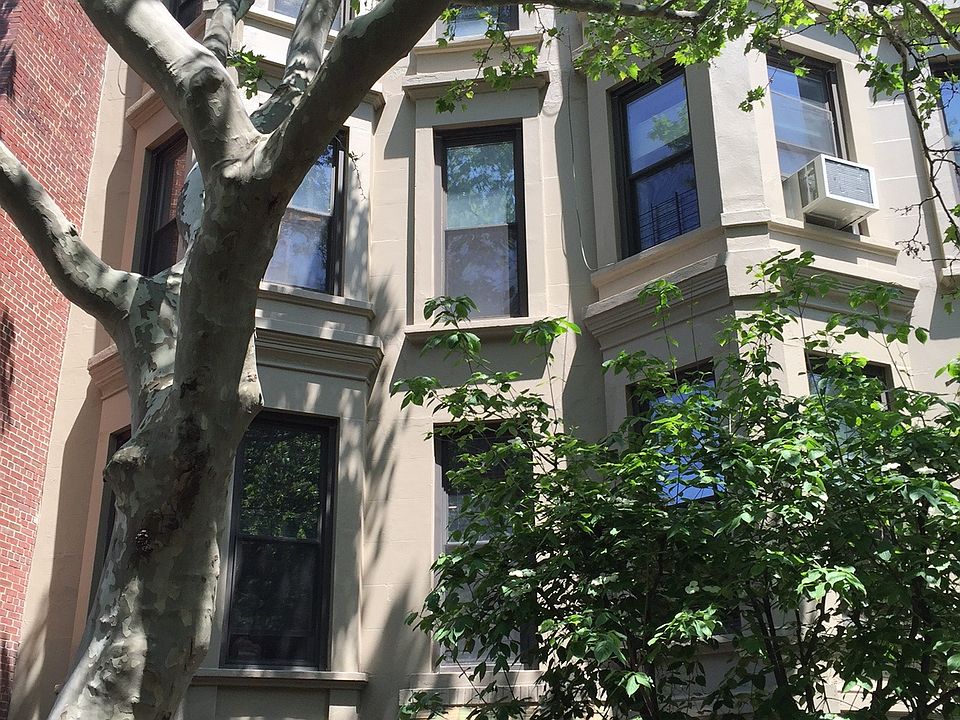 1st image of 799 President St APT 3