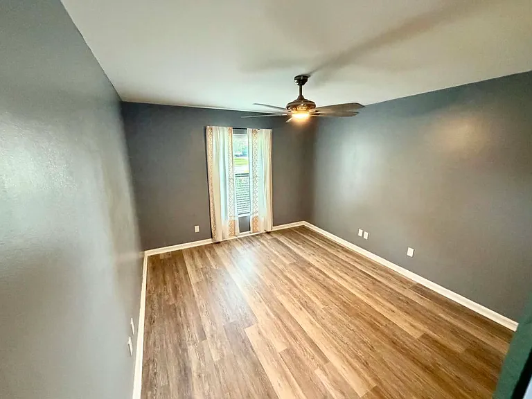 3094 Plaza Terrace Dr — Photo 13