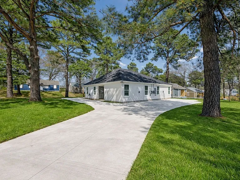 3023 Waynoka Ave — Photo 12