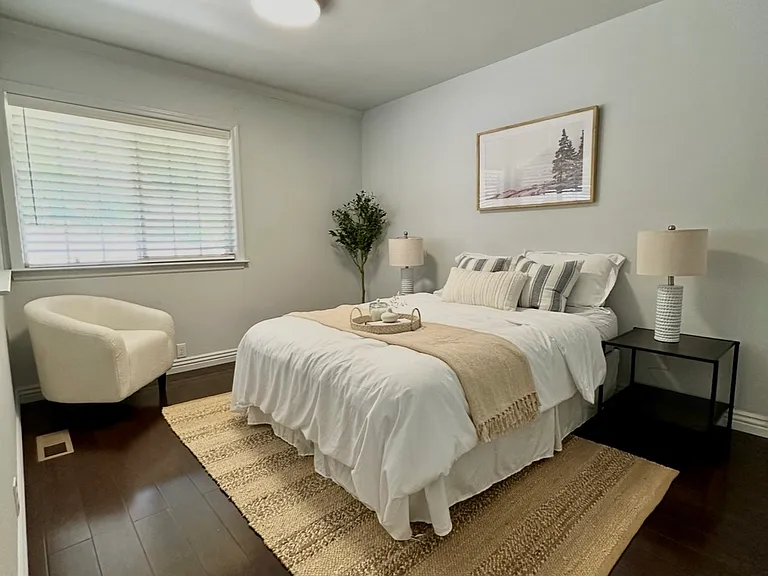 11207 Sun Valley Dr — Photo 3