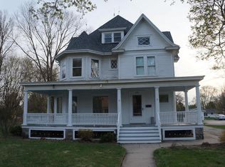 430 Whitewater Ave, Fort Atkinson, WI 53538