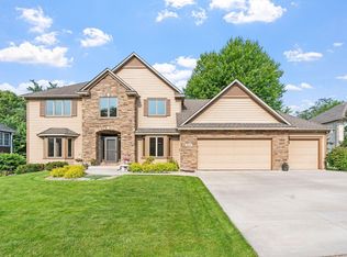 6617 Orchid Ln N, Maple Grove, MN 55311
