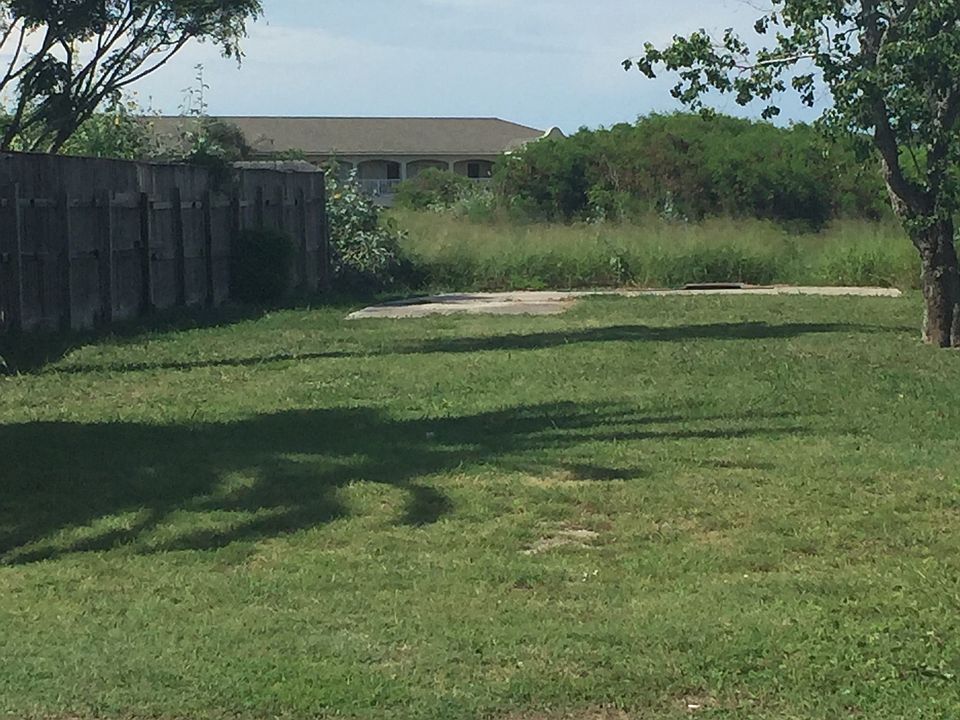 1st image of 600 W Avenue A