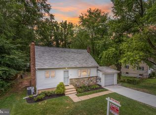 1811 Carter Ln, Woodbridge, VA 22191