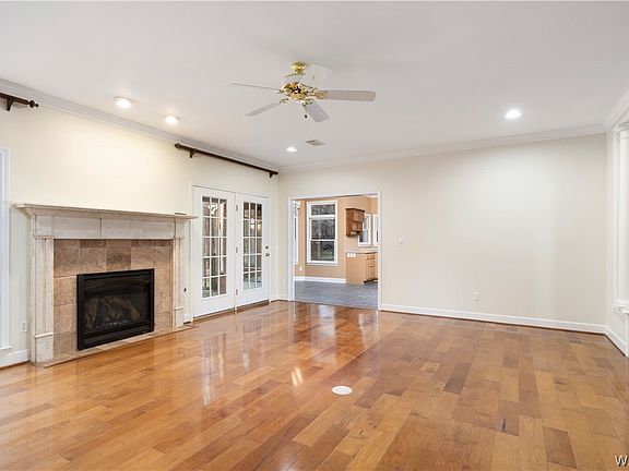 3rd image of 21 Ridgeland