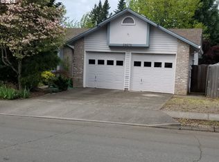 39375 Evans St, Sandy, OR 97055
