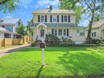 23 Taylor Dr, Cos Cob, CT, 06807