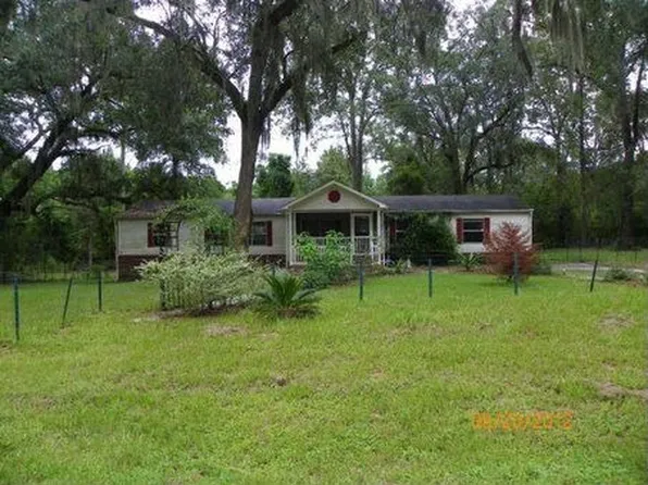 257 Saint Catherine St, Midway, GA 31320