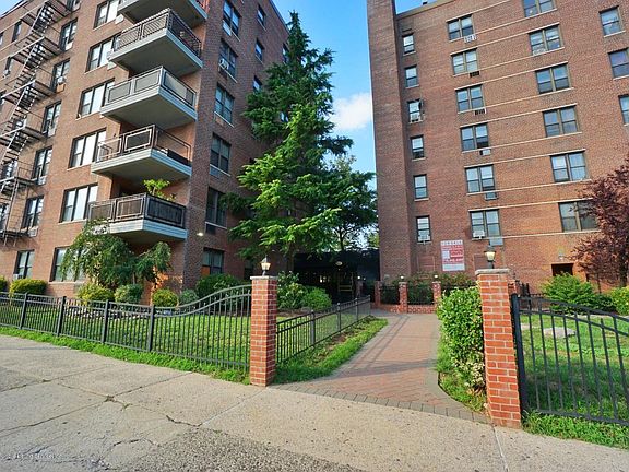 2nd image of 145 Lincoln Ave APT 6C