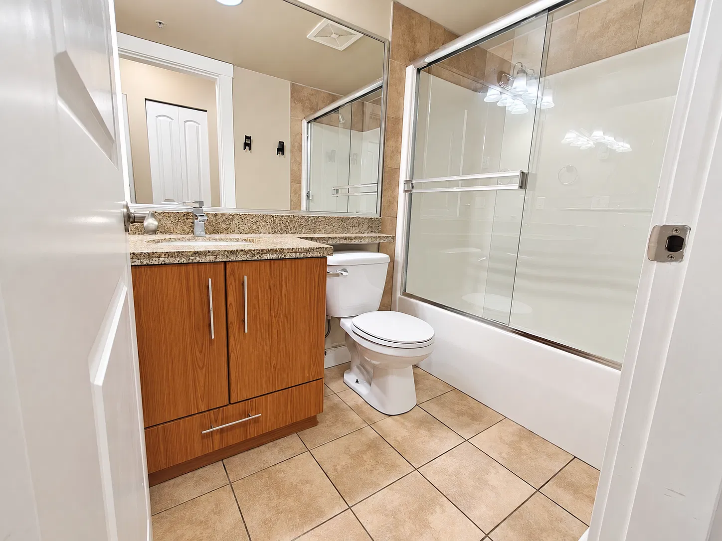 1 bed, 640 sqft, $2,095 — Photo 4