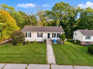 27 Birch Dr, Newton Town, NJ 07860