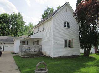112 E Orchard St, Perry, MI 48872