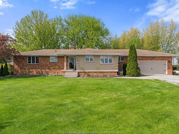 24122 Poppe Rd, Chatham Kent, ON N0P 2L0