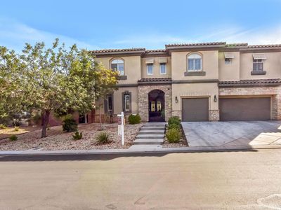8233 Bella Famiglia Ave, Las Vegas, NV, 89178