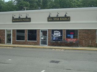 365 Spotswood Englishtown Rd, Monroe, NJ 08831