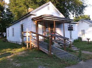 75 Sims St, Whitmire, SC 29178