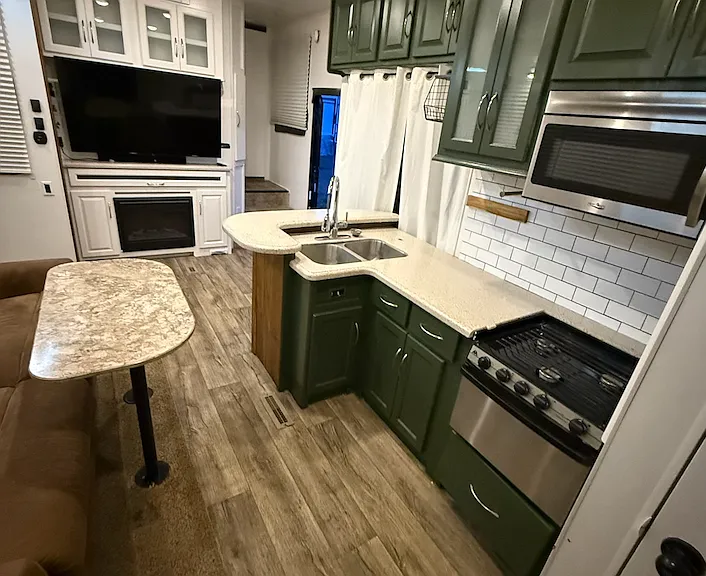 1715 Tin Cup Rd #40 — Photo 2