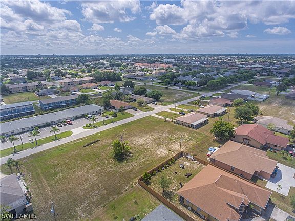 4th image of 4522 SW 8th Court Cpe