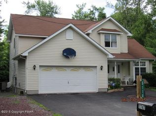 5118 Goose Pond Rd, Tobyhanna, PA 18466