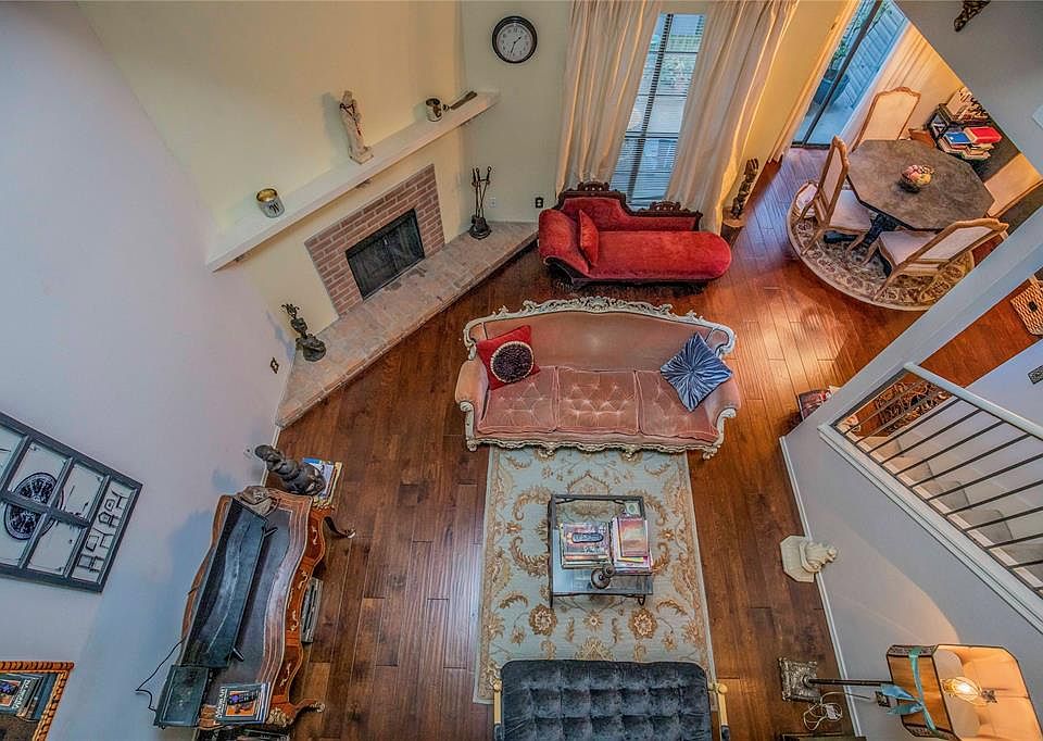 1st image of 9707 Richmond Ave APT 36