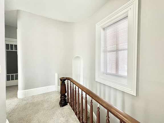 3rd image of 521 E Court St #3