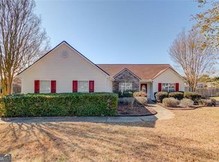 1553 Nicole Ridge Ct, Loganville, GA 30052