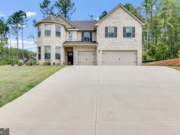 110 Cooper Cv E, Fayetteville, GA 30215