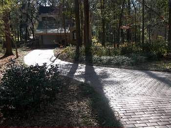 3rd image of 4929 Annette Dr