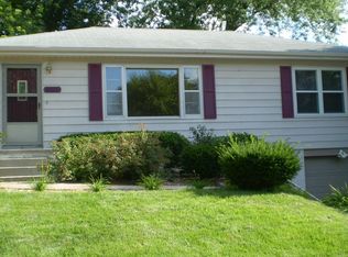 8025 Barbara St, Omaha, NE 68124